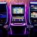 ...e i colori delle slot machine che affollano la sala interna